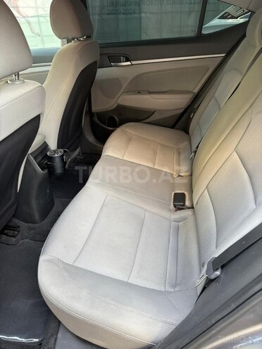 Hyundai Elantra 2017, 173,809 km - 2.0 l - Bakı
