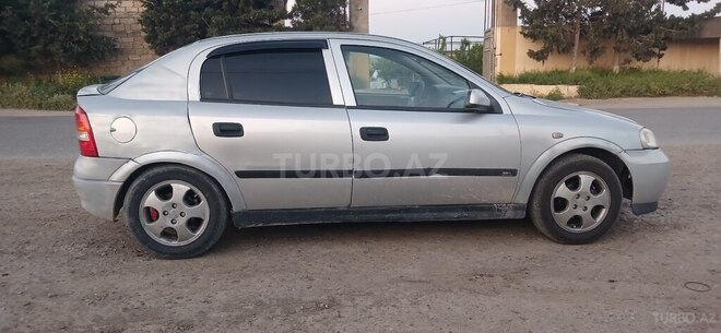Opel Astra 2000, 220,000 km - 1.6 l - Bakı