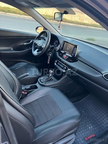Hyundai Elantra 2017, 66,020 km - 2.0 л - Bakı