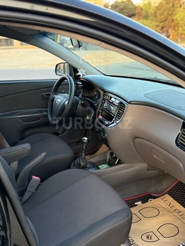 Kia Rio 2006, 266,000 km - 1.4 l - Bakı