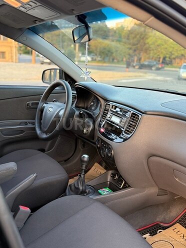 Kia Rio 2006, 266,000 km - 1.4 l - Bakı