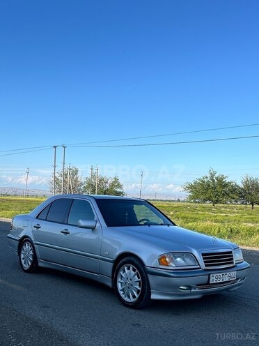 Mercedes C 180 1999, 318,000 km - 1.8 л - Gəncə