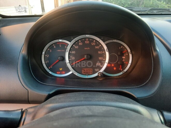 Mitsubishi L200 2013, 188,854 km - 2.5 l - Bakı