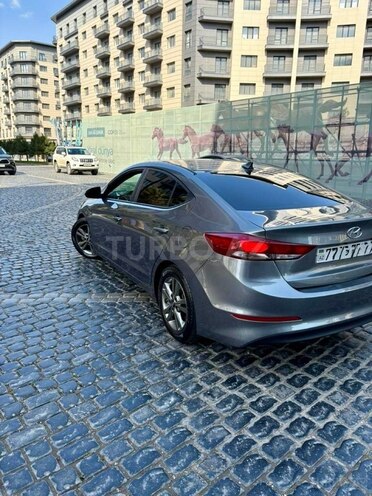 Hyundai Elantra 2017, 173,809 km - 2.0 l - Bakı