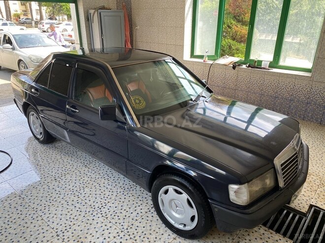 Mercedes 190 1993, 356,800 km - 2.0 л - Bakı