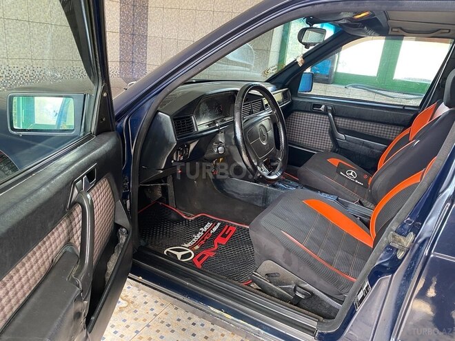 Mercedes 190 1993, 356,800 km - 2.0 л - Bakı