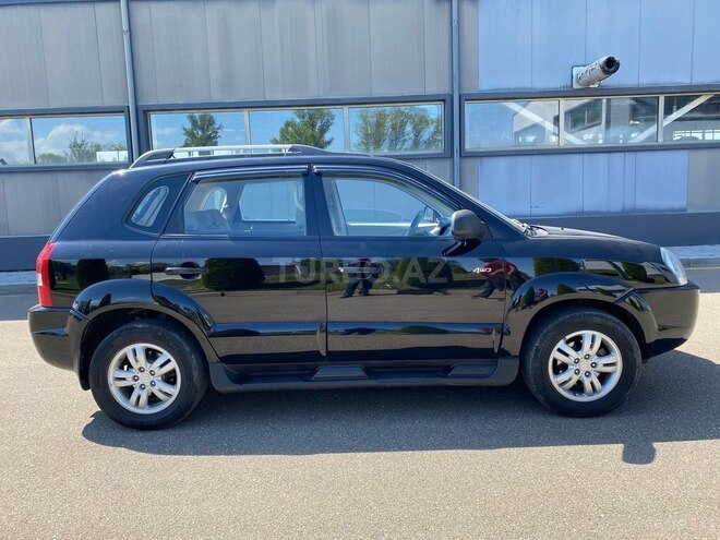 Hyundai Tucson 2006, 176,000 km - 2.0 л - Tovuz