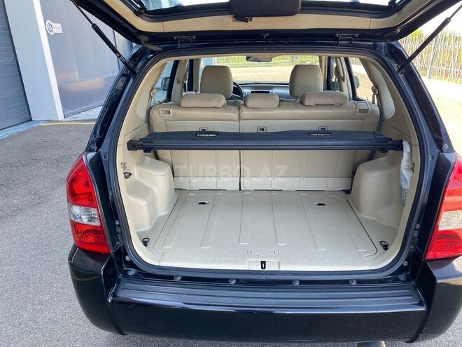 Hyundai Tucson 2006, 176,000 km - 2.0 л - Tovuz