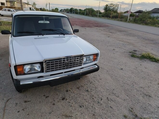 LADA (VAZ) 2107 2004, 33,000 km - 1.6 l - Neftçala