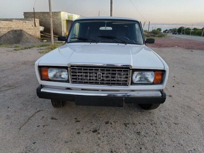 LADA (VAZ) 2107 2004, 33,000 km - 1.6 l - Neftçala