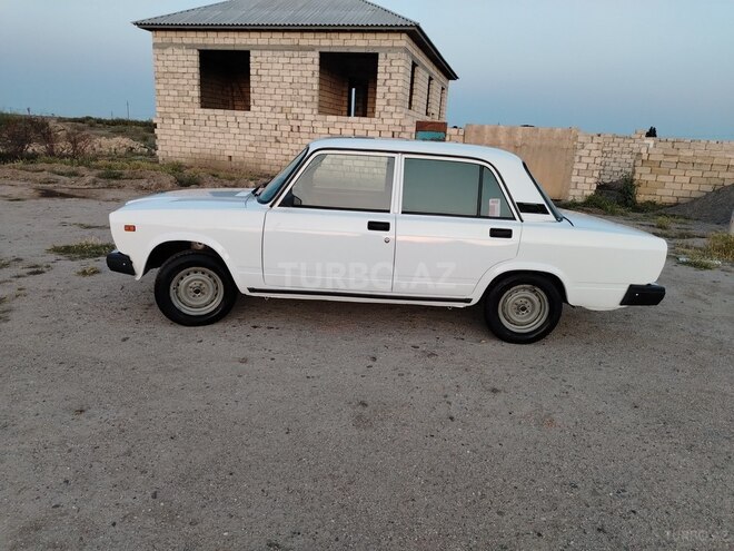 LADA (VAZ) 2107 2004, 33,000 km - 1.6 l - Neftçala