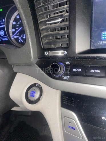 Hyundai Elantra 2016, 23,175 km - 1.4 l - Bakı