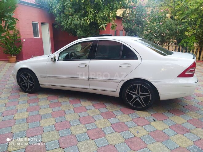 Mercedes C 240 2003, 298,000 km - 2.4 л - Bakı