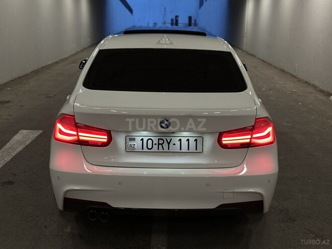 BMW 320-2