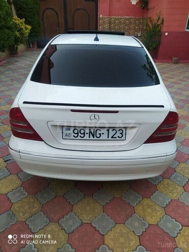 Mercedes C 240 2003, 298,000 km - 2.4 л - Bakı