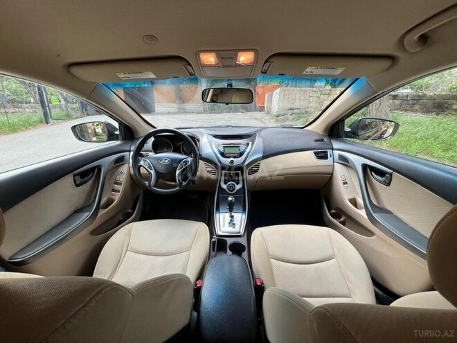 Hyundai Elantra 2012, 238,600 km - 1.8 l - Bakı