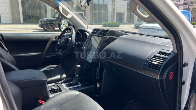 Toyota Land Cruiser Prado 2013, 215,000 km - 3.0 l - Bakı