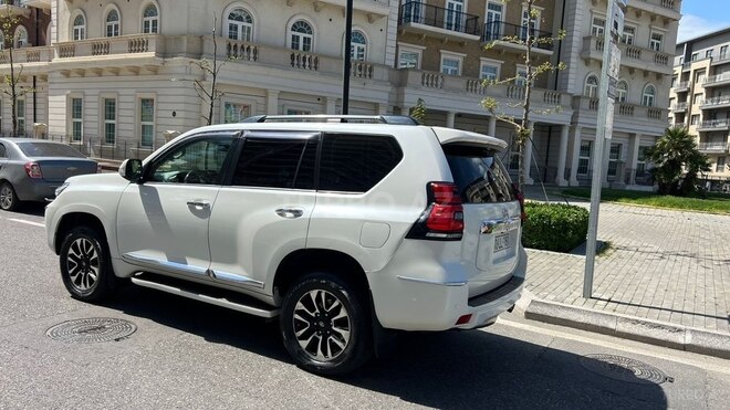 Toyota Land Cruiser Prado 2013, 215,000 km - 3.0 l - Bakı