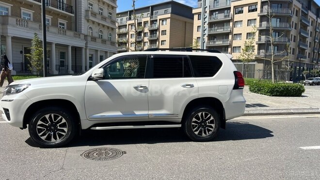Toyota Land Cruiser Prado 2013, 215,000 km - 3.0 l - Bakı