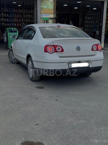 Volkswagen Passat 2009, 280,145 km - 1.8 l - Bakı