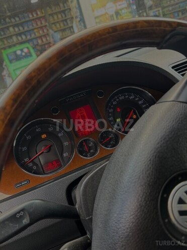 Volkswagen Passat 2009, 280,145 km - 1.8 l - Bakı