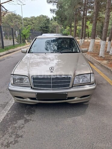Mercedes C 200 1996, 235,000 km - 2.0 л - Sumqayıt