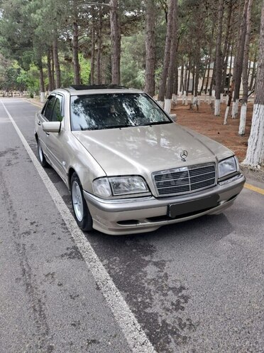 Mercedes C 200 1996, 235,000 km - 2.0 л - Sumqayıt