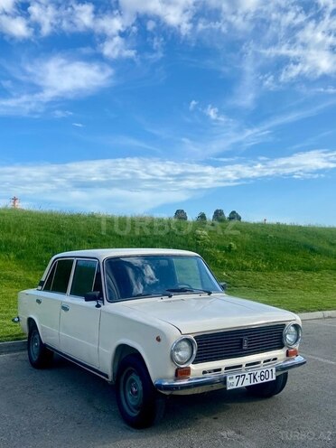 LADA (VAZ) 21011 1985, 95,000 km - 1.6 л - Bakı