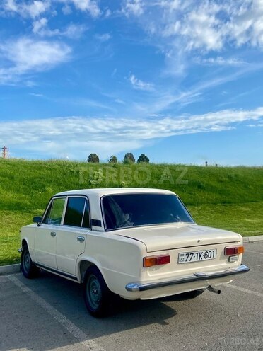LADA (VAZ) 21011 1985, 95,000 km - 1.6 л - Bakı
