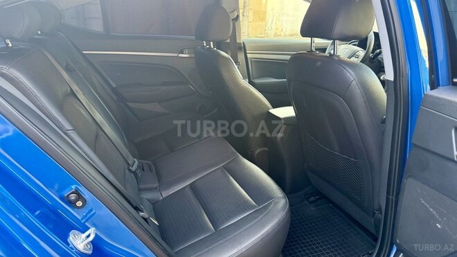 Hyundai Elantra 2015, 166,310 km - 2.0 l - Bakı