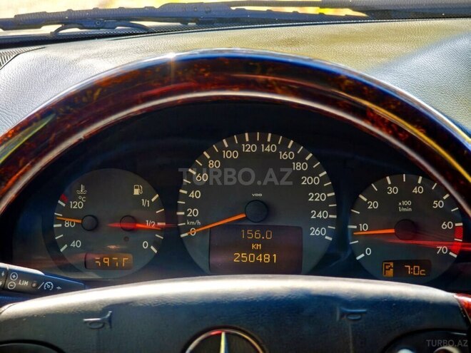 Mercedes E 320 2000, 386,000 km - 3.2 l - Şəki