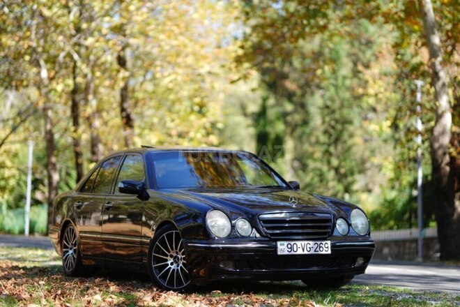 Mercedes E 320 2000, 386,000 km - 3.2 l - Şəki