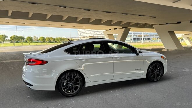 Ford Fusion (North America) 2018, 118,000 km - 2.0 l - Bakı