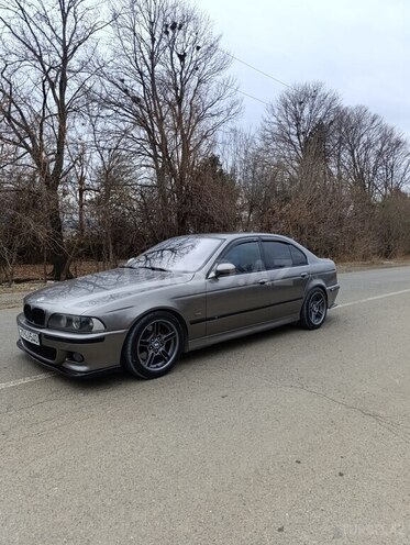 BMW 540 2003, 527,000 km - 4.4 l - Şəmkir