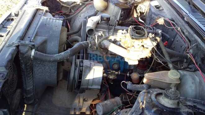 Volvo  1988, 385,000 km - 2.3 л - İsmayıllı