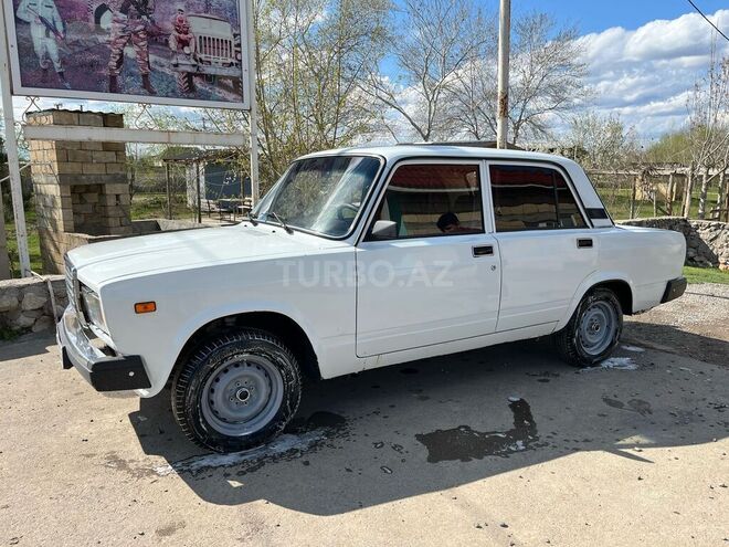 LADA (VAZ) 2107 2002, 68,900 km - 1.6 l - Saatlı