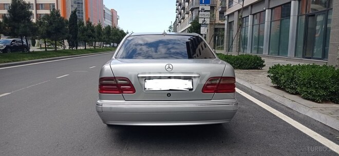 Mercedes E 220 d 2000, 466,000 km - 2.2 л - Bakı