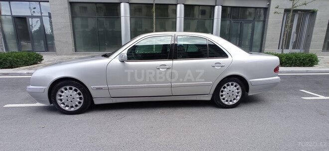 Mercedes E 220 d 2000, 466,000 km - 2.2 л - Bakı