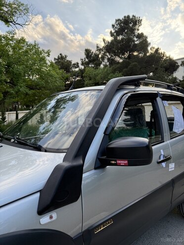 Chevrolet Niva 2015, 31,750 km - 1.7 l - Xırdalan
