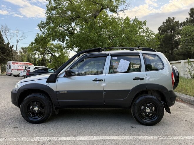 Chevrolet Niva 2015, 31,750 km - 1.7 l - Xırdalan