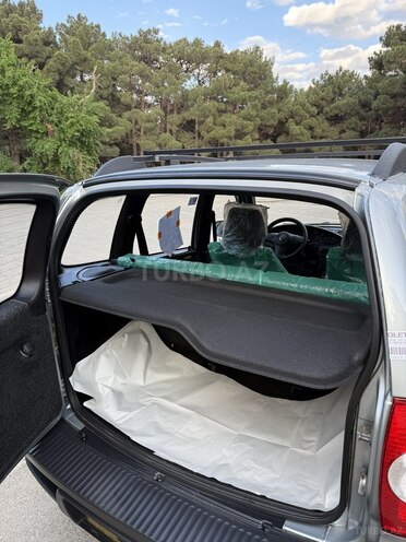 Chevrolet Niva 2015, 31,750 km - 1.7 l - Xırdalan