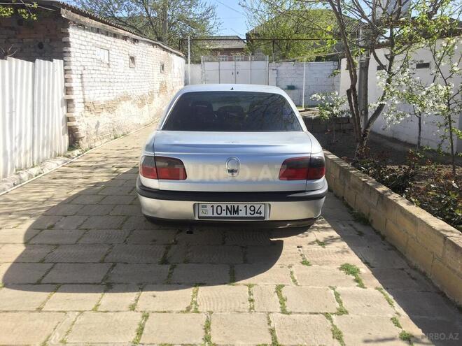Opel Omega 1996, 350,000 km - 2.0 l - Salyan