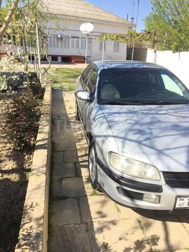 Opel Omega 1996, 350,000 km - 2.0 l - Salyan