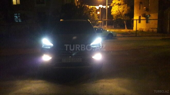 Hyundai Santa Fe 2016, 107,000 km - 2.0 л - Bakı