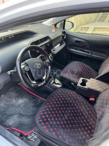 Toyota Aqua 2019, 89,000 km - 1.5 l - Bakı