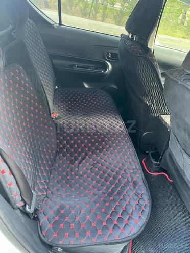 Toyota Aqua 2019, 89,000 km - 1.5 l - Bakı