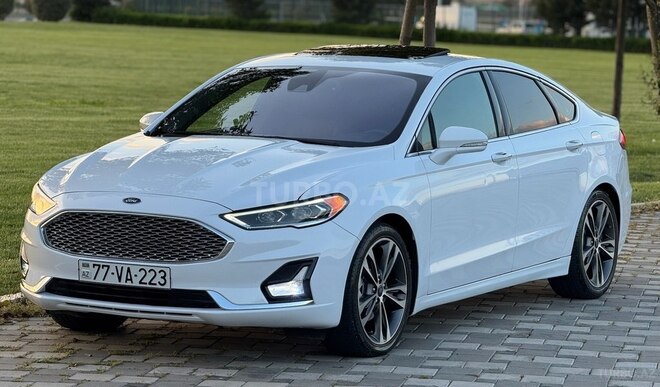 Ford Fusion (North America) 2020, 107,000 km - 2.0 л - Bakı