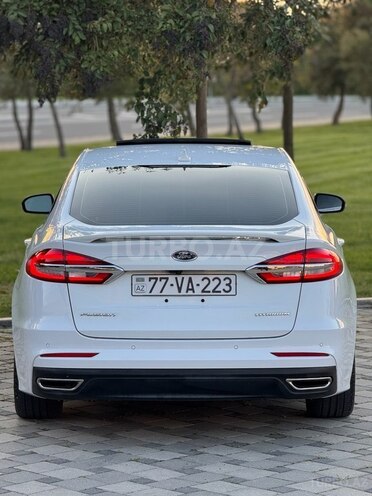 Ford Fusion (North America) 2020, 107,000 km - 2.0 л - Bakı