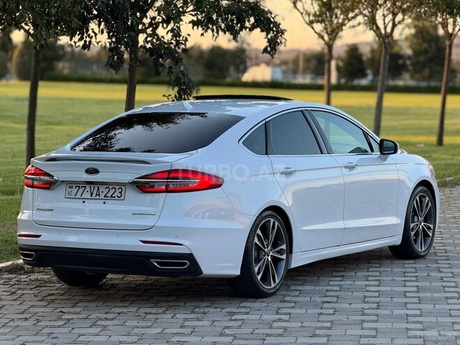 Ford Fusion (North America) 2020, 107,000 km - 2.0 л - Bakı