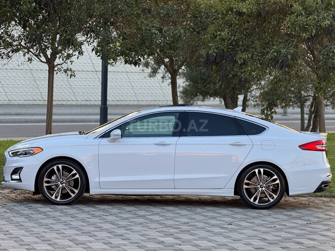 Ford Fusion (North America) 2020, 107,000 km - 2.0 л - Bakı